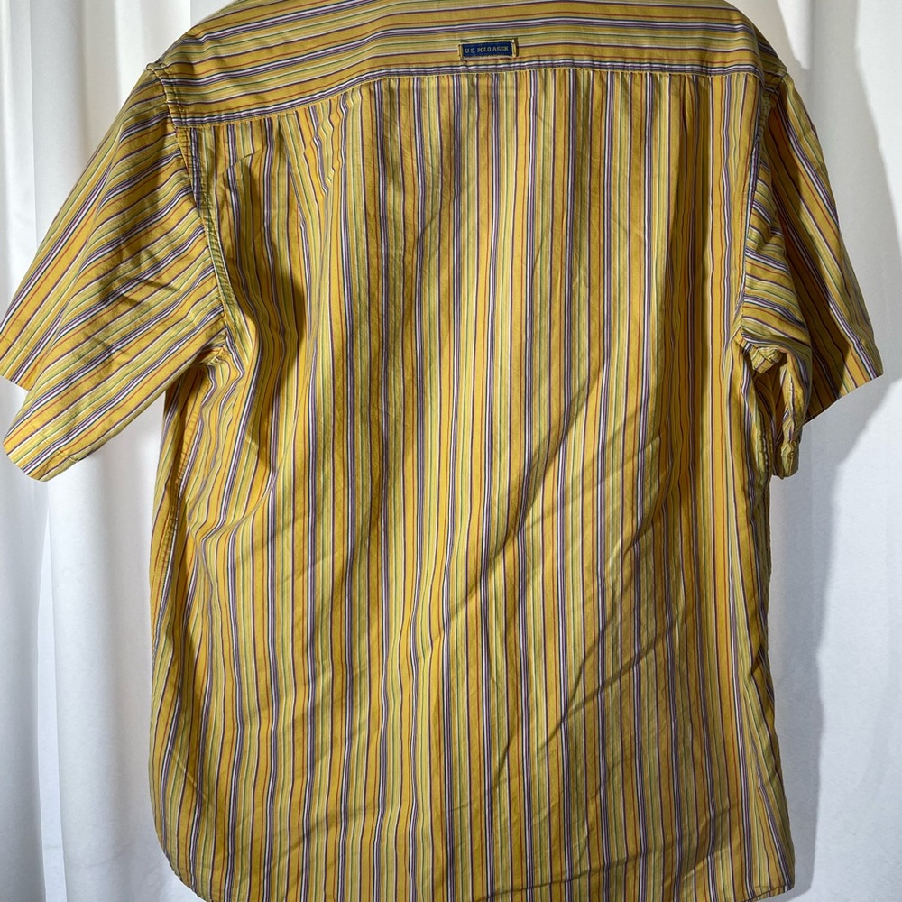 Mens button down - Picture 3 of 5